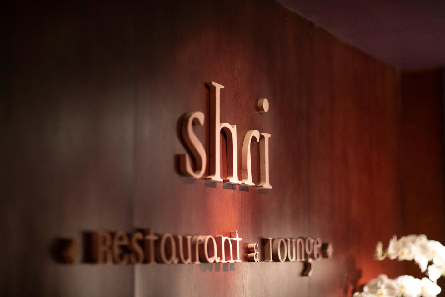 Trải nghiệm khách hàng: Shri Restaurant & Lounge