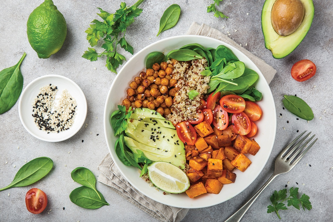 What to eat when you have a cold? Discover the immune-boosting menu of foods that aid in combating cold and flu symptoms.