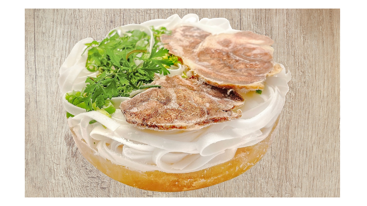 Decoding the Attraction of the “Frozen Beef Pho” Trend Recently