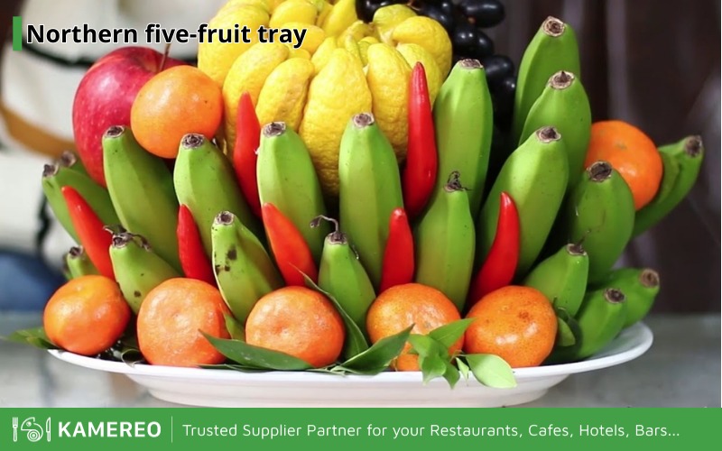 Image of a beautiful five-fruit tray in the North