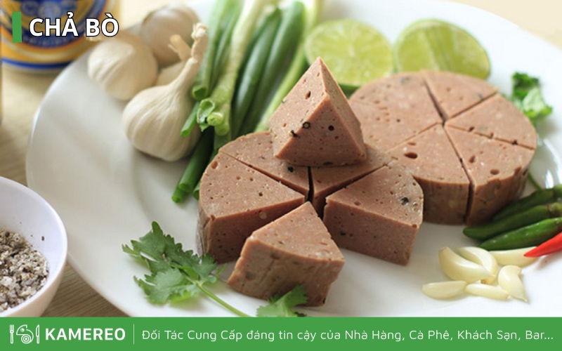 Chả bò là một trong các món ăn Tết phổ biến của người miền Trung