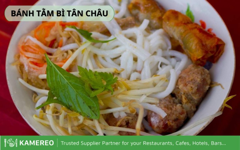 Banh Tam Bi Tan Chau with its distinctive sweet and savory flavor attracts the taste buds of diners