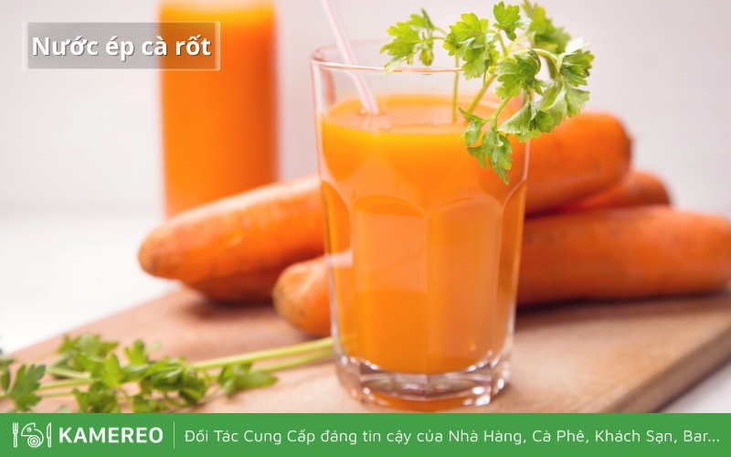 Nước ép cà rốt chứa nhiều vitamin A hỗ trợ sáng mắt