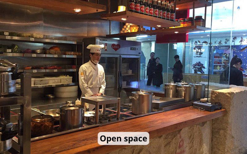 Open kitchen is a spacious model for customers to directly observe the cooking process