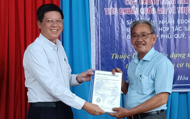 The certification agency announces the results of VietGAP standard assessment