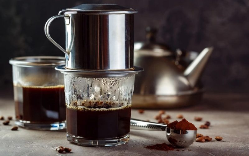 Traditional coffee sets the era for the first coffee wave