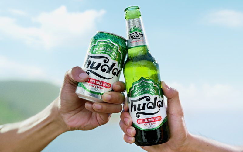 Huda là loại bia lager được đóng chai tại Huế
