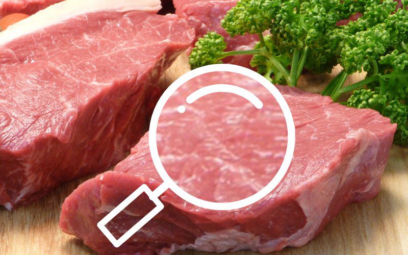 You should choose pieces of meat with characteristic color and smell