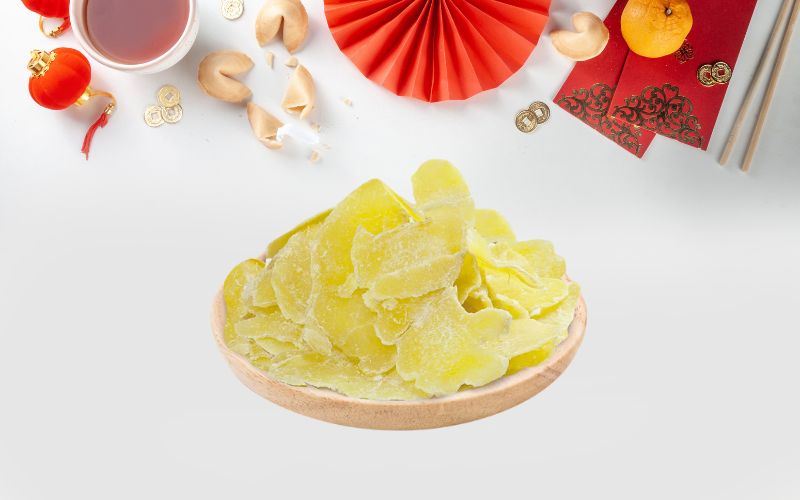 Mứt gừng cay nhẹ, phù hợp nhâm nhi bên câu chuyện đầu năm