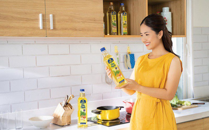 Tường An là thương hiệu dầu ăn lâu đời, gắn liền với nhiều thế hệ gia đình Việt.