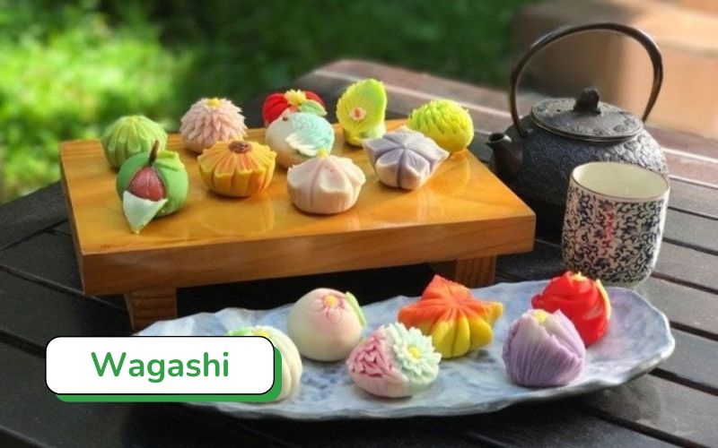 Wagashi - tinh hoa bánh ngọt Nhật Bản với nguyên liệu tự nhiên và tạo hình tinh xảo