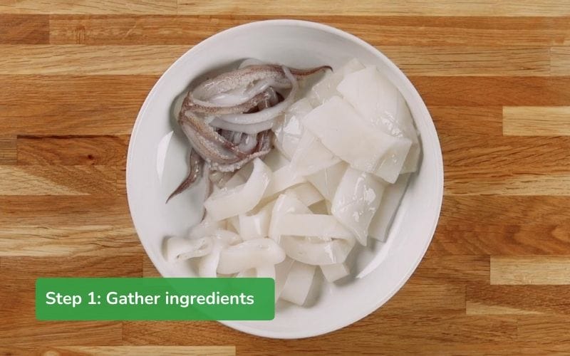 Carefully prepare seafood and vegetables to ensure freshness