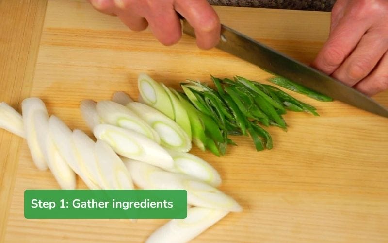 Prepare a variety of ingredients, from ham, sausage to enoki mushrooms