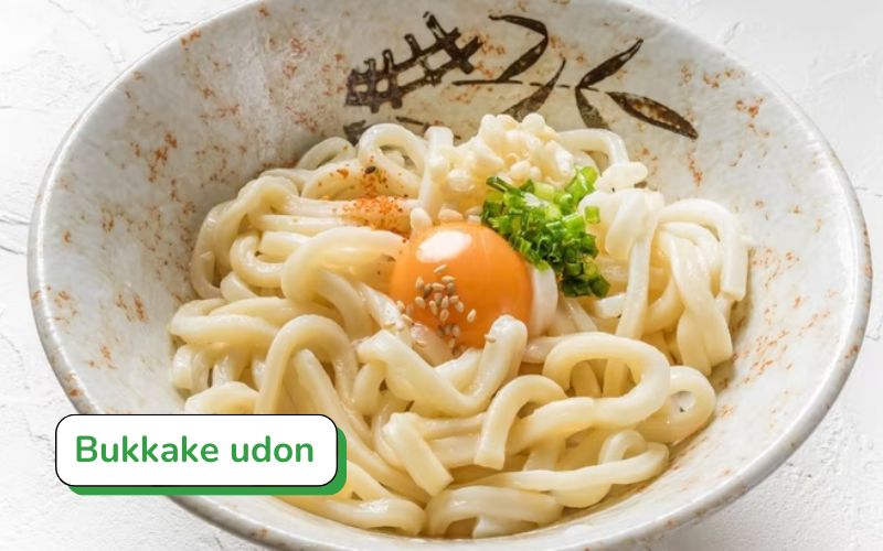 Bukkake Udon - Mì udon với nhiều loại nguyên liệu và gia vị phong phú
