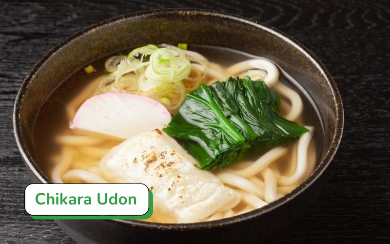 Chikara Udon dai ngon kết hợp cùng bánh gạo mochi mềm dẻo