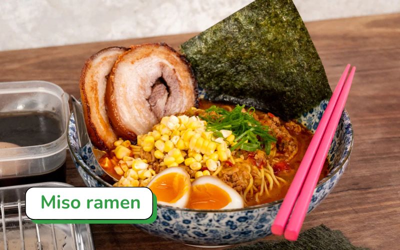 Miso Ramen ngọt dịu đặc trưng từ sốt đậu nành lên men