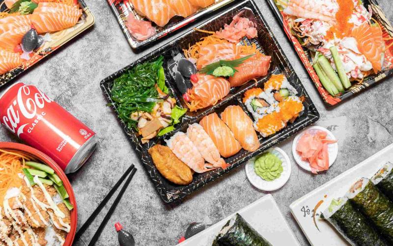 Hoshi Sushi - nhà hàng sushi TPHCM với giá thành phù hợp với HS - SV