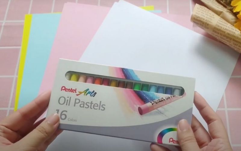 Materials for making simple March 8th cards with A4 paper/colored paper and wax colored pencils