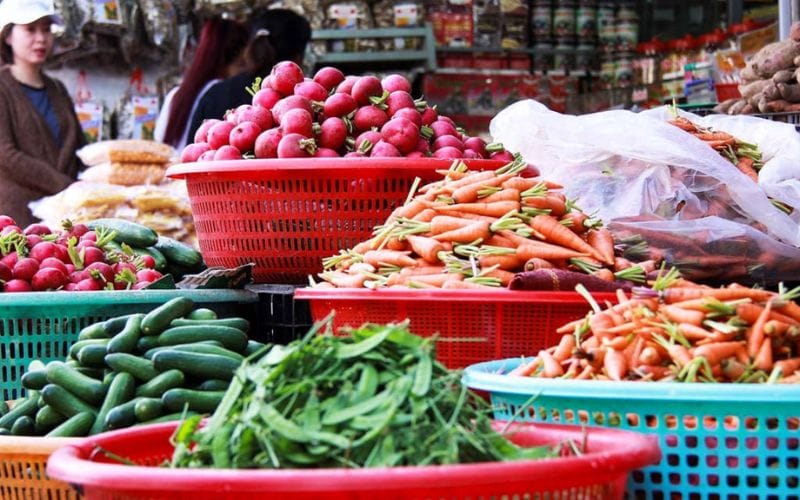 Da Lat Agricultural Market has been operating since April 2009 on an area of 1.5 hectares with 113 stalls