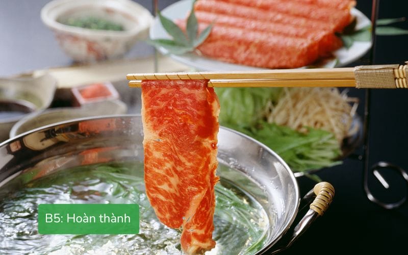 Nhúng thịt bò trong 10 - 30 giây để thịt chín tái