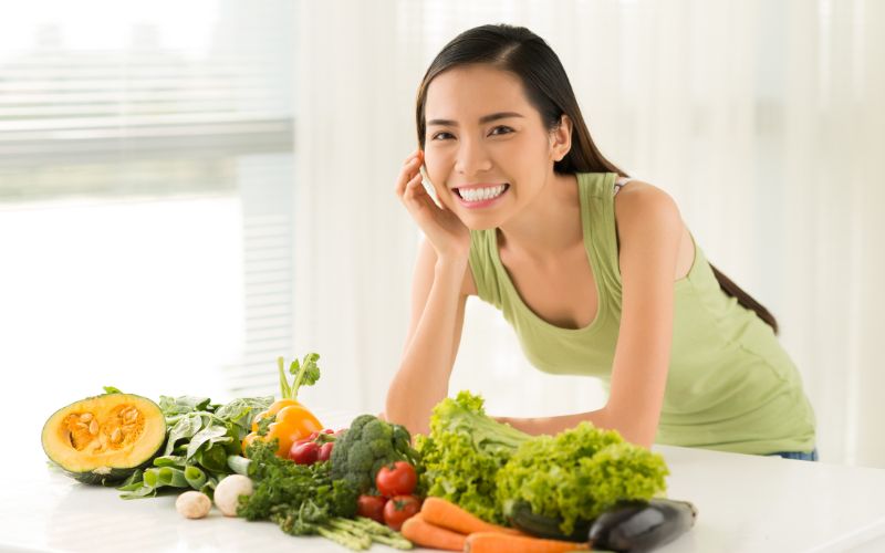 Chế độ ăn lành mạnh giúp phòng ngừa bệnh mạn tính, tăng cường sức khỏe toàn diện từ tim mạch, não bộ đến tiêu hóa, miễn dịch và ngoại hình