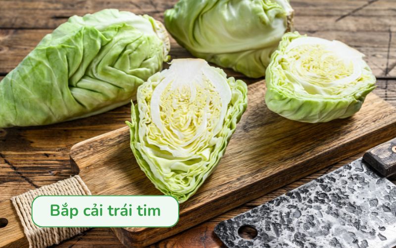 Bắp cải trái tim nhỏ gọn, thon dài và lá xếp gọn gàng