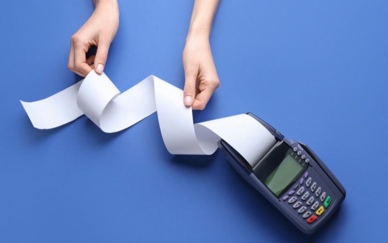 Doanh nghiệp bán hàng không xuất hóa đơn theo quy định của pháp luật