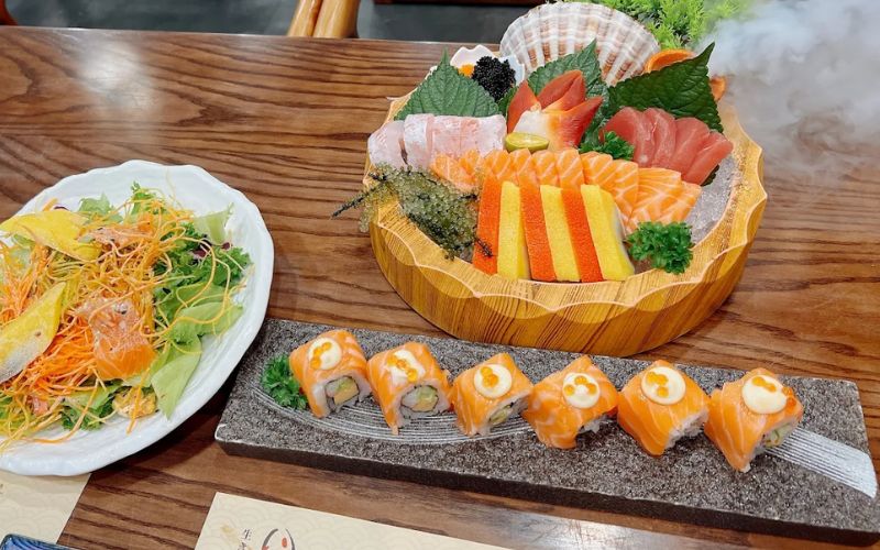 Các món ăn được chăm chút tỉ mỉ từ hương vị đến cách trình bày