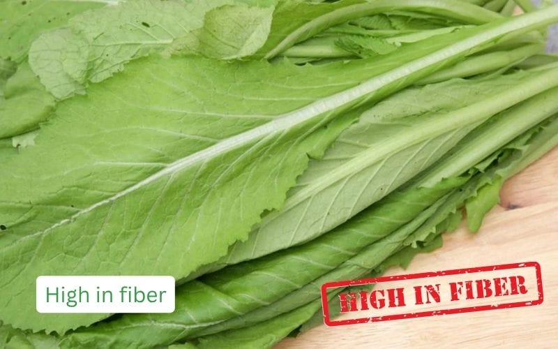 Fiber in mustard greens aids digestion and supports weight management