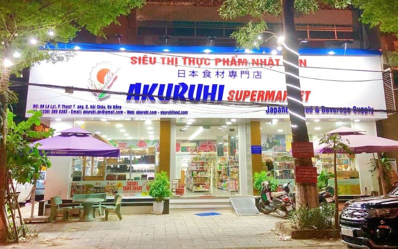 Akuruhi is a Japanese supermarket with various types of mochi and imported foods