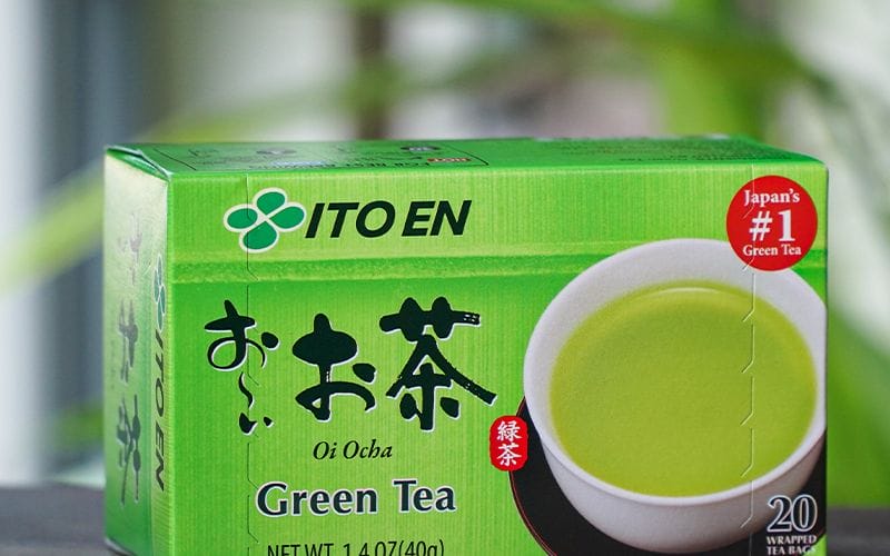 Ito-en triangular silk tea bags, fresh Japanese tea flavor, retains characteristic green color