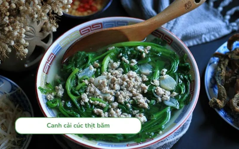 Canh cải cúc thịt băm thanh mát, bổ dưỡng, dễ nấu