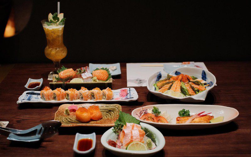 Sashimi nghệ thuật và sushi cao cấp tươi ngon tại Hokkaido Sachi