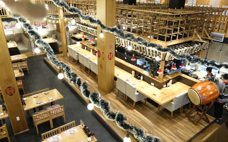 Thiết kế linh hoạt phù hợp cả nhóm bạn bè, gia đình
