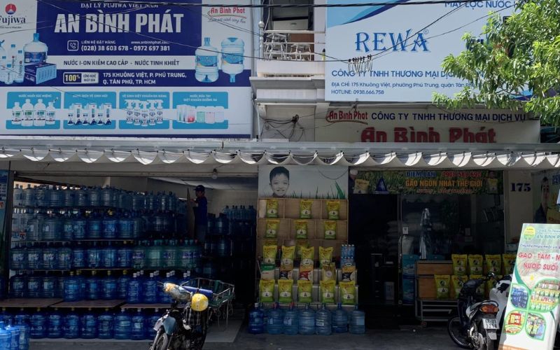 An Bình Phát chuyên phân phối gạo và nước uống với nhiều năm kinh nghiệm