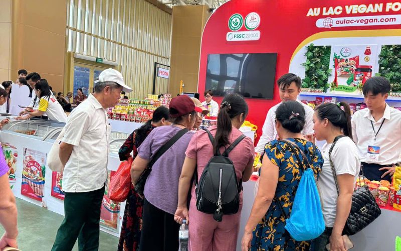 Thực Phẩm Chay Âu Lạc cung cấp đa dạng sản phẩm được làm từ nguyên liệu thiên nhiên