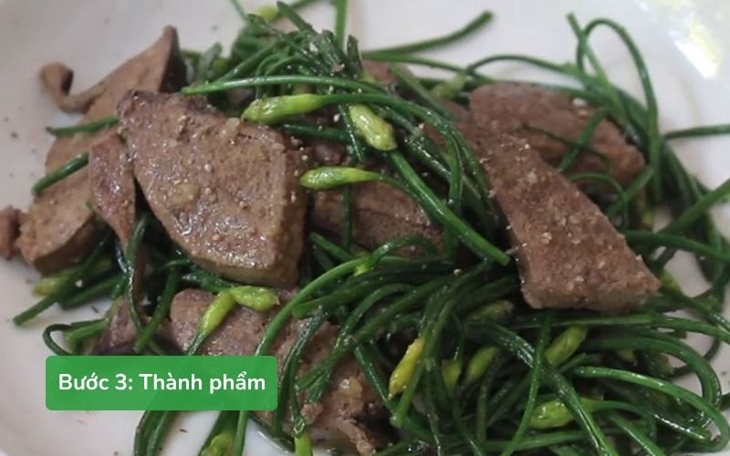 Món huyết heo xào giá hẹ thơm ngon