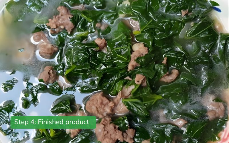 Hot, delicious, fresh and attractive bowl of jute and beef soup.