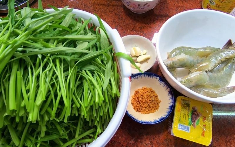 Nguyên liệu nấu canh chua rau muống me với tôm.