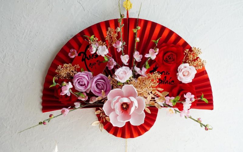 Decorative paper fan with 3D cherry blossom design