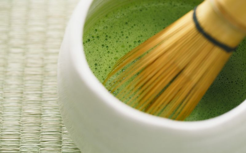 Notes on mixing matcha powder