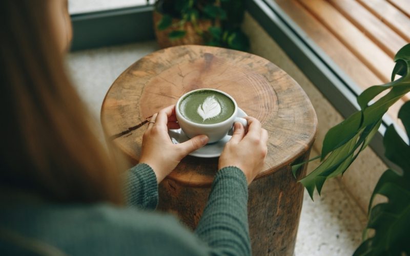 Matcha giàu chất chống oxy hóa và giúp cải thiện sự tập trung