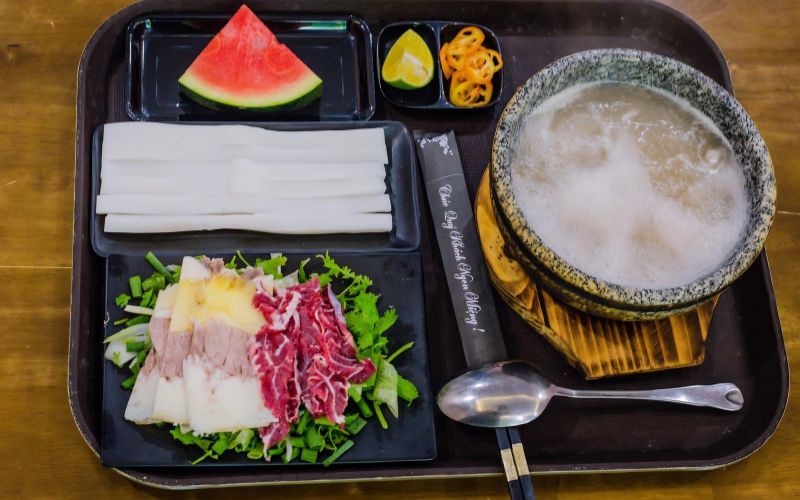 Phở bát đá Thái Thịnh tại Đống Đa, Hà Nội